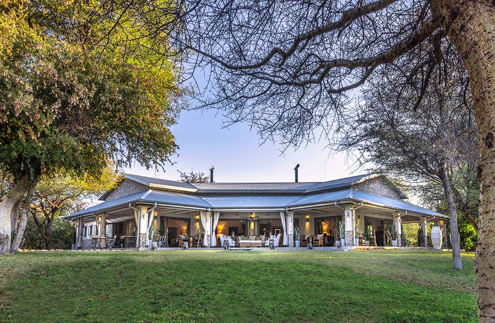 Mushara Outpost on a Namibia Luxury Safari